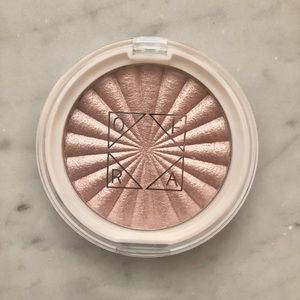 BRAND NEW OFRA HIGHLIGHTER